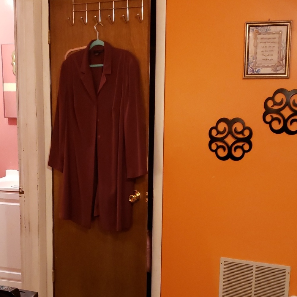 3/4 length, light weight , dress jacket